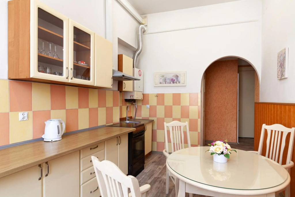 2 isolated bedrooms in the Austrian building Levia 3