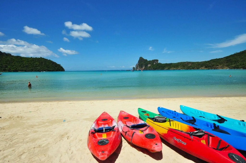 Phi Phi Bucket Hostel