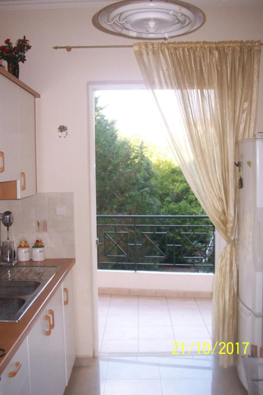 Quiet spacious apartment in Nafplio