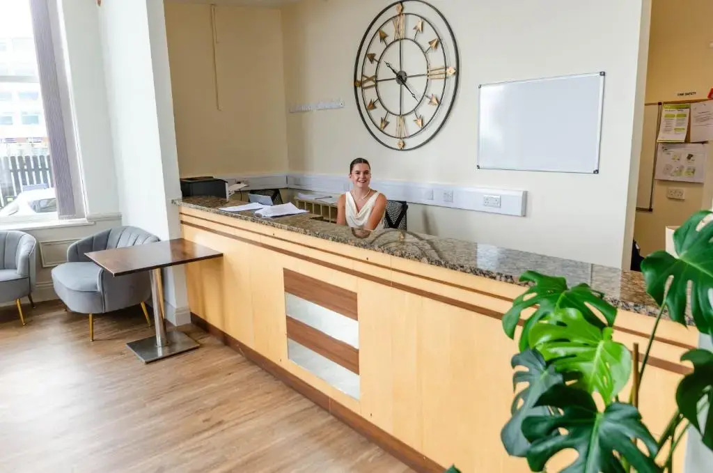 Opul Boutique at Admiral House