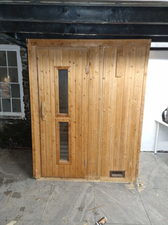 Brackendale Luxury Townhouse, hot Tub,sauna, Games