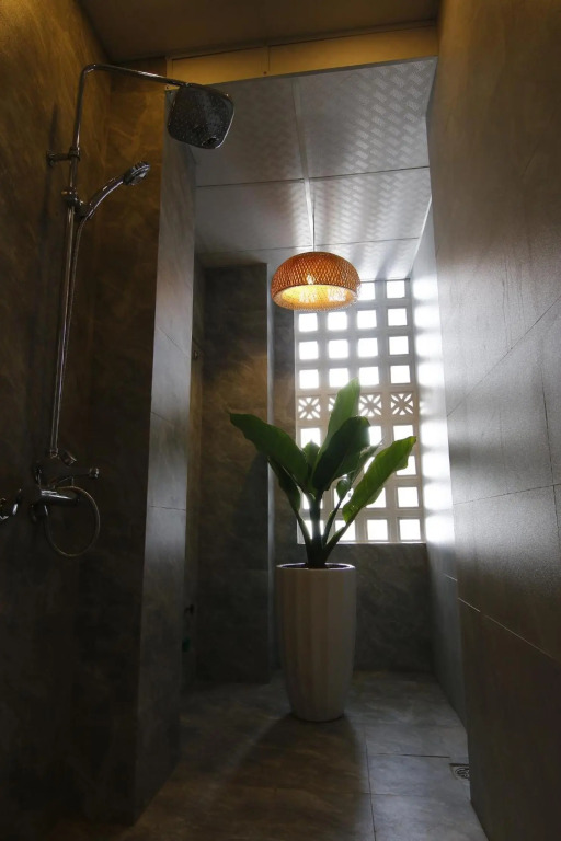 5 Elements Hostel