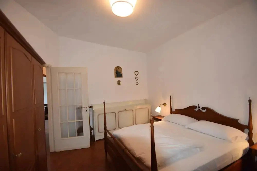 Villa in Valdora with Lake Maggiore Views