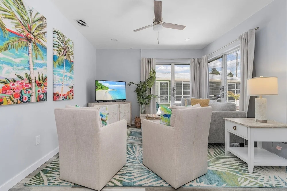 171 Washington ~ Dune Our Thing ~ Unit B ~ Fabulous Pool Home! 2 Bedroom Home by RedAwning