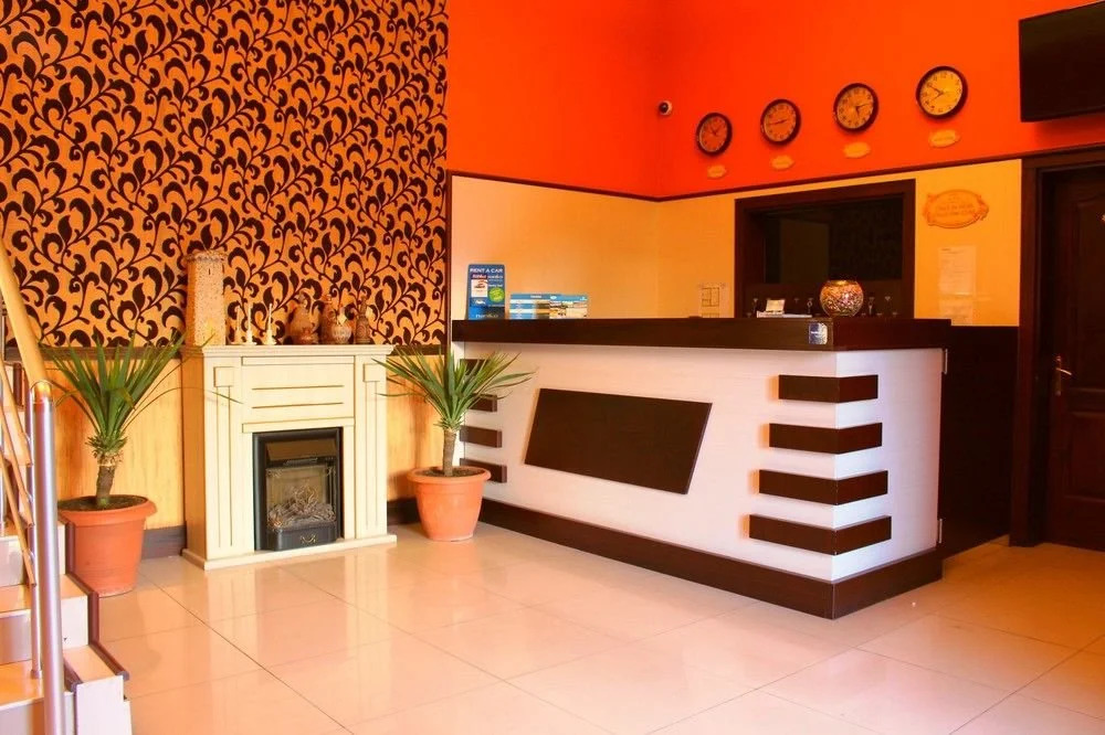 Hotel At Metro