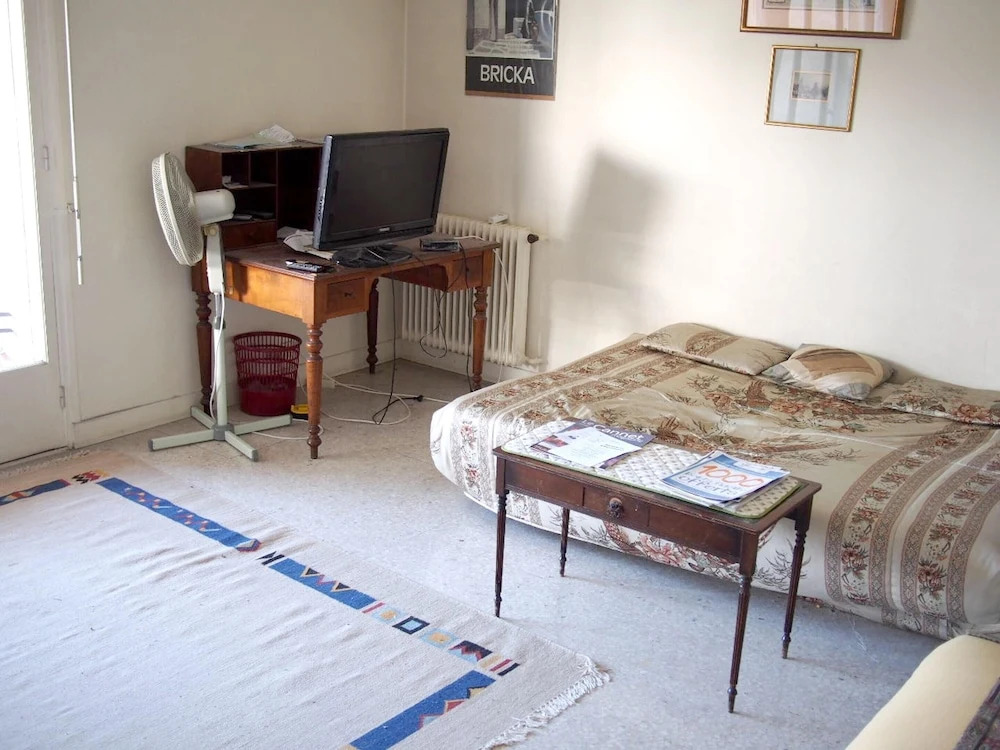 Apartment with One Bedroom in Le Cannet, with Wonderful Sea View And Furnished Garden - 4 Km From the Beach