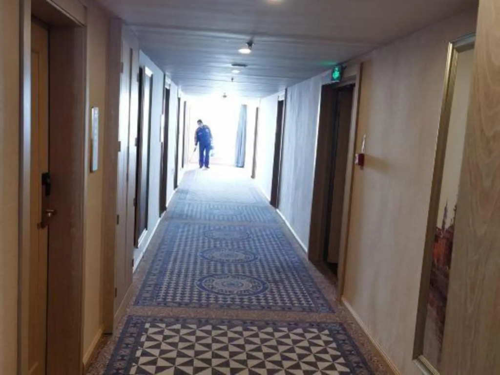 Vienna Classic Hotel (Qilu shoe city zoo store)