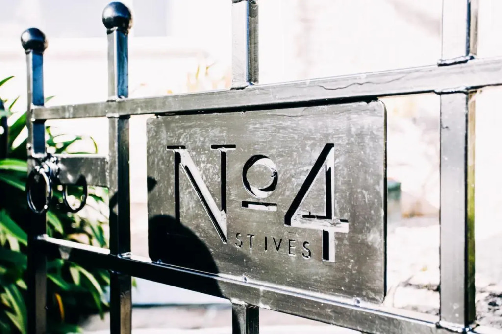 No4 St Ives