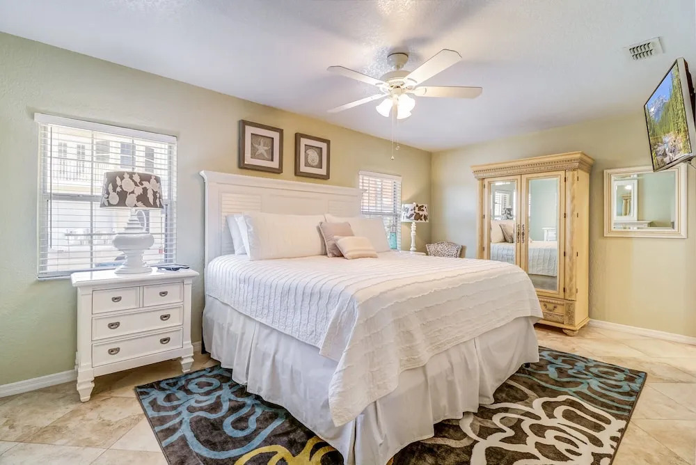 Sunset Beach W/ Pool & Gulf-view Rooftop Deck 4 Bedroom Home