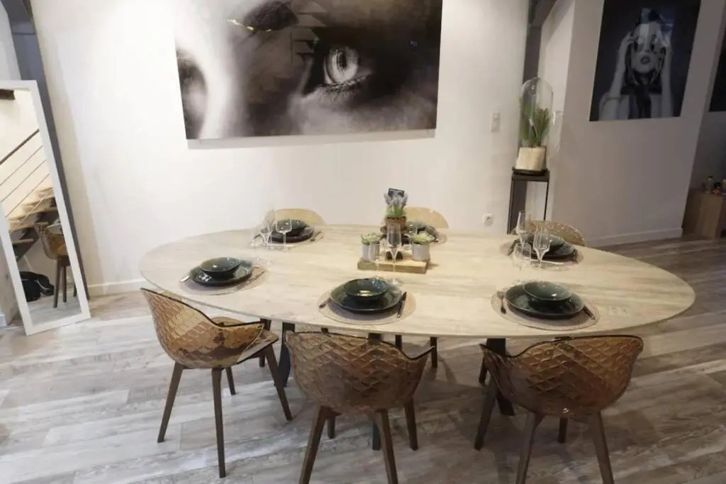 Reims Centre : appartement lumineux et atypique 46, Place d'Erlon