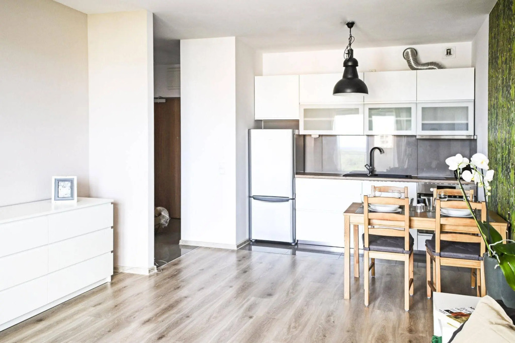 Bently Apartments - Four Oceans Seaside