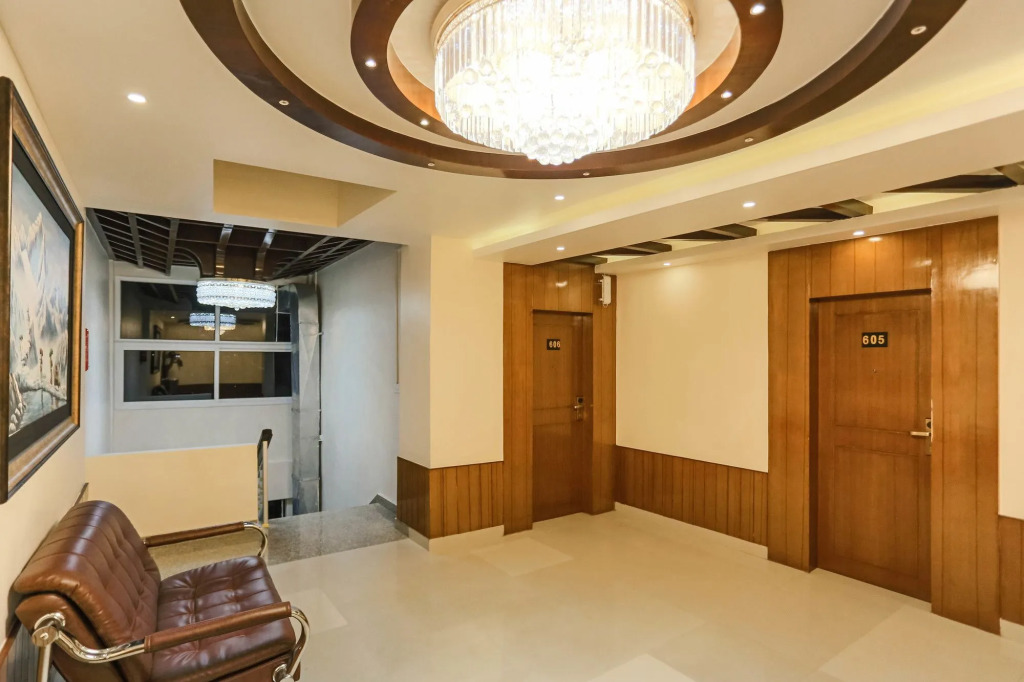 Yatri Suites and Spa