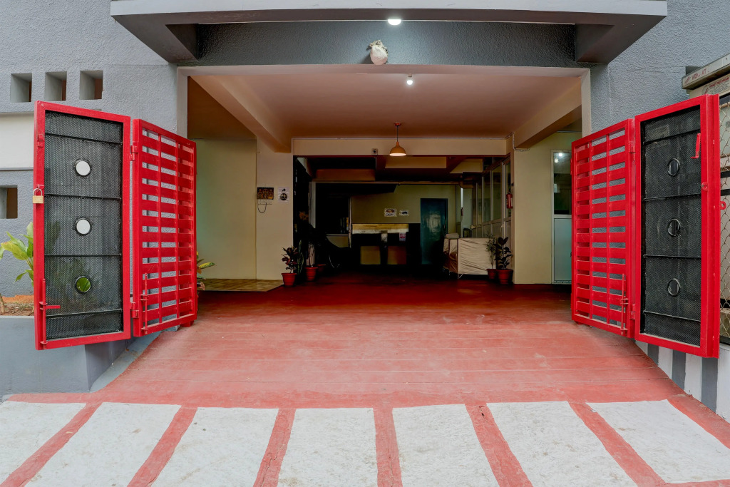 Classic With Balconyelite Stays Marathahalli