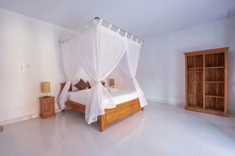 Garvi Villa