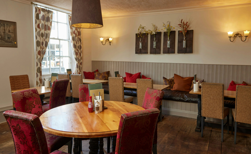 Lamb Hotel by Greene King Inns