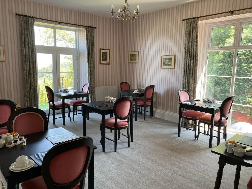 Sinai House