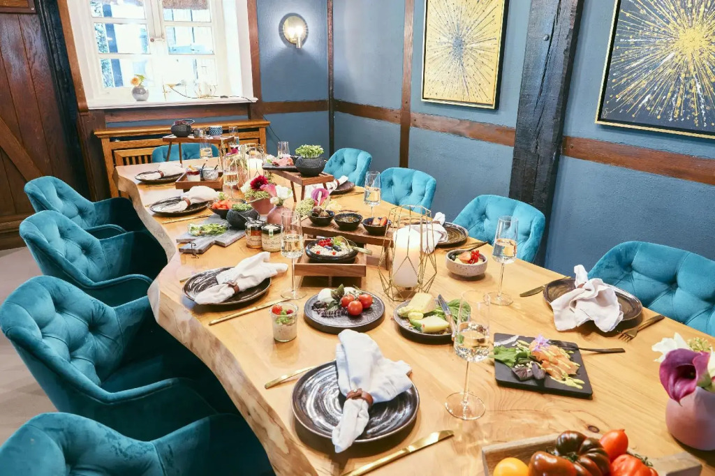Meinsbur Boutique Hotel