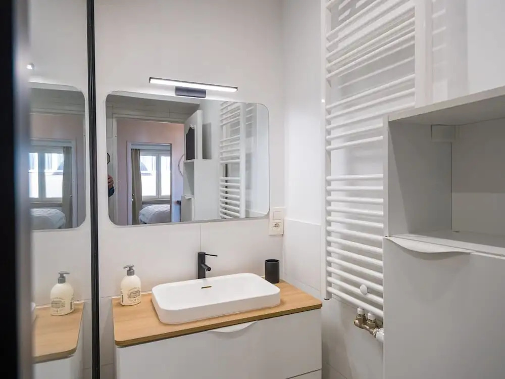 Apartment With 3 Bedrooms Near the sea
