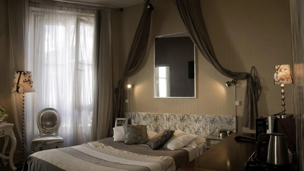 Hôtel Petit Saint-Honoré