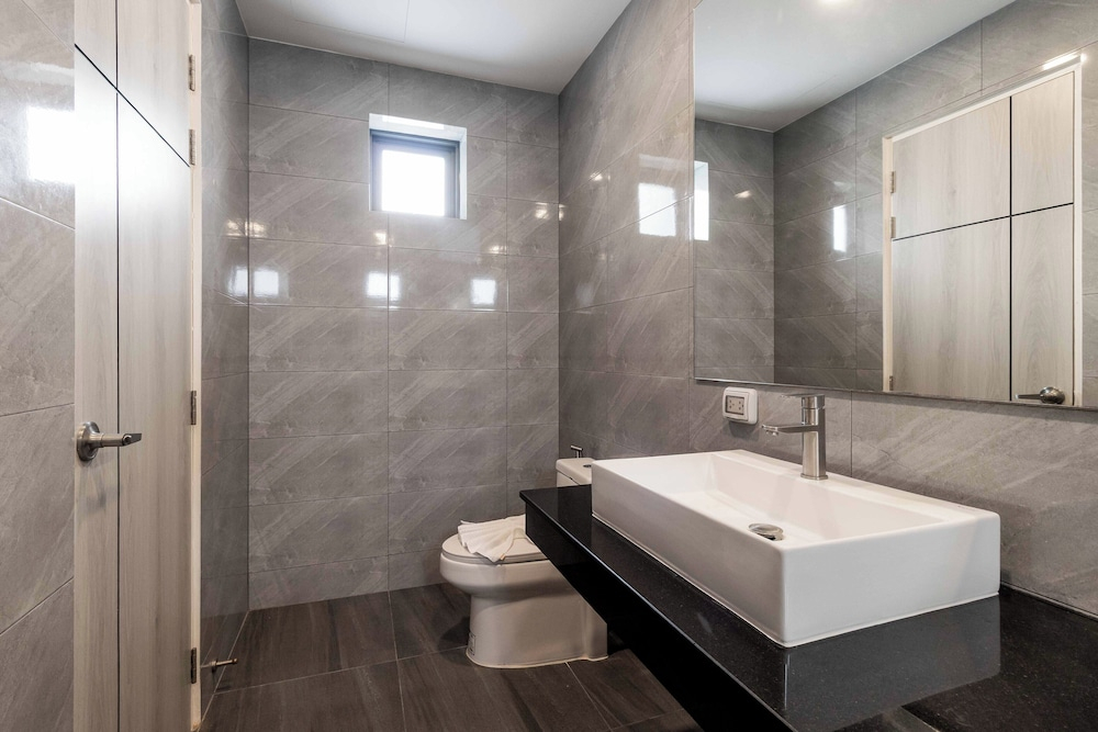 3BR Pool Villa with Bathtub  V294