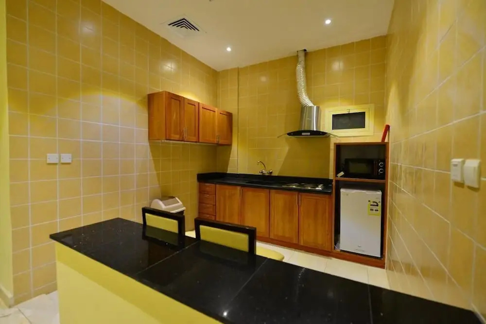 Lotuston Furnished Apartments 2