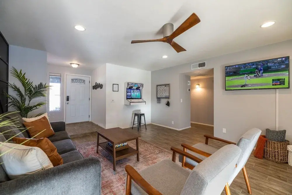Tempe Vaughn 3 Bedroom Home by RedAwning