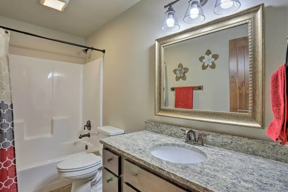 Family-friendly Lead Cabin Near Atv/snowmobiling