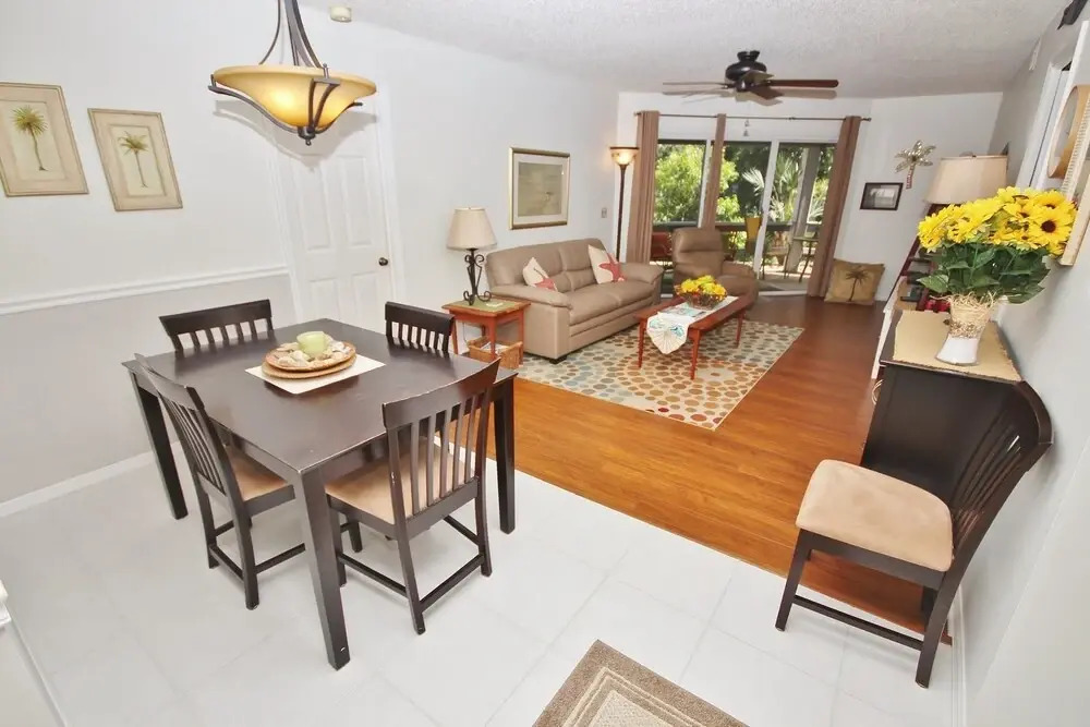 Sea Woods 123 Apartment 2