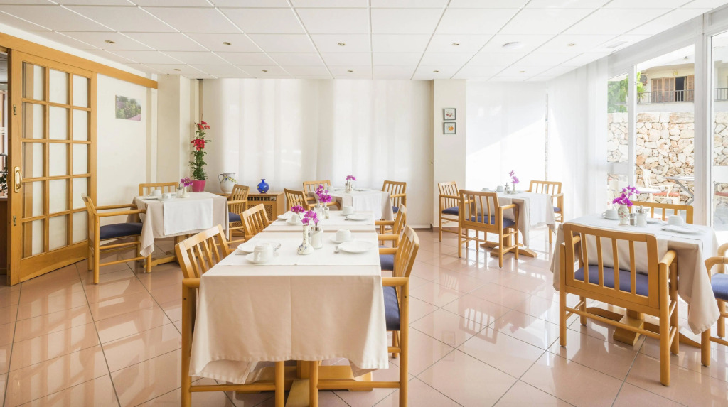 Hostal Residencia Sutimar