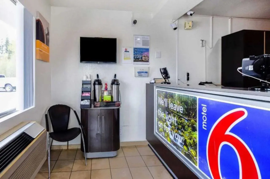 Motel 6-Kelso, WA - Mt. St. Helens