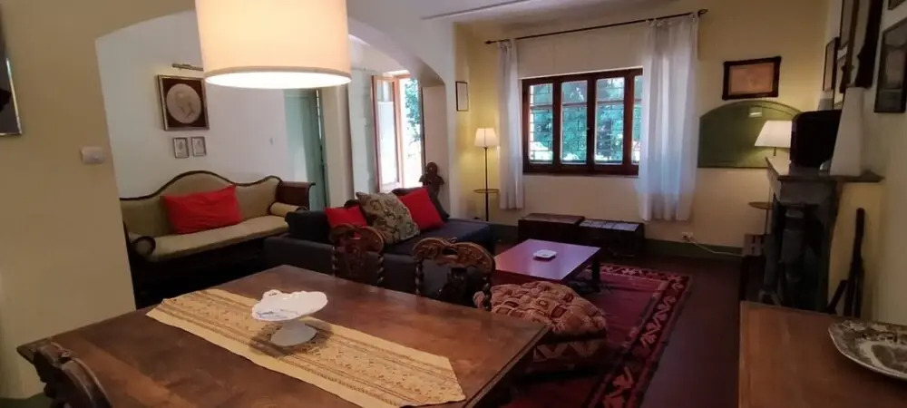 Charming, 1-bed Apartment in Certaldo