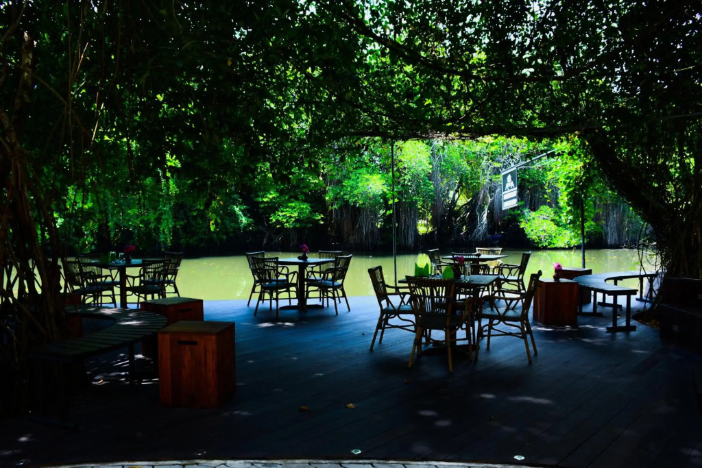 Arena Hotel