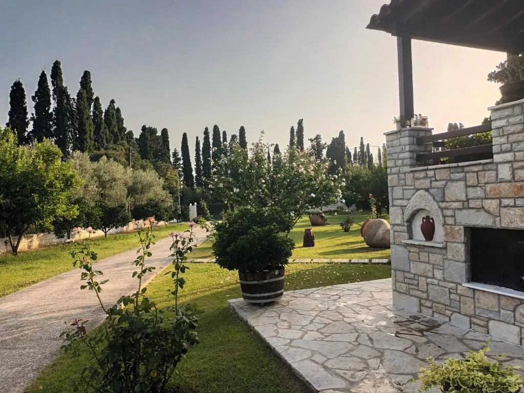 ZENIA Pelion garden house
