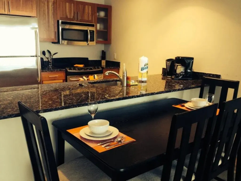 Asteria West End