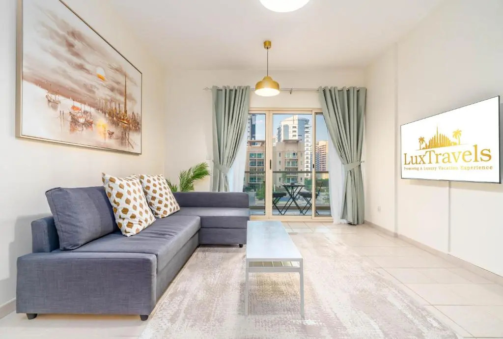 Lux BnB 1BD Greens & Views