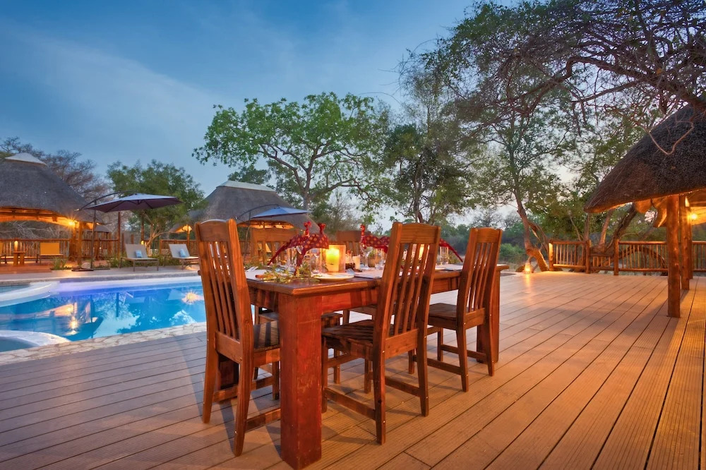 Vuyani River Lodge