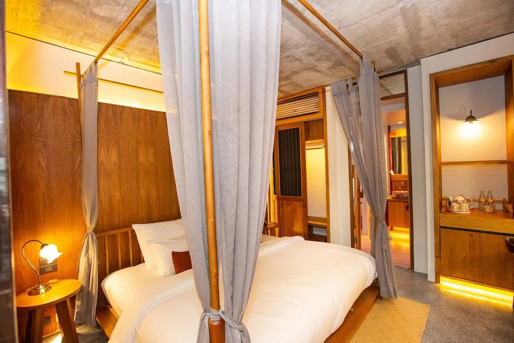 Ultimate Experience Ultimate Luxury Ultimate Comfort