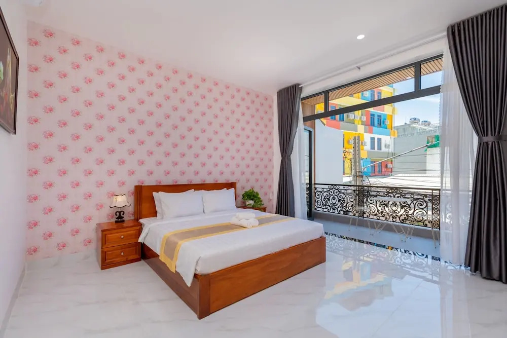 126 Vung Tau Pool Villa Back Beach From 4 To 12 Rooms Options