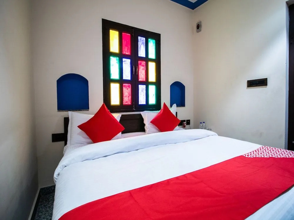 OYO 14537 Hotel Amer Haveli
