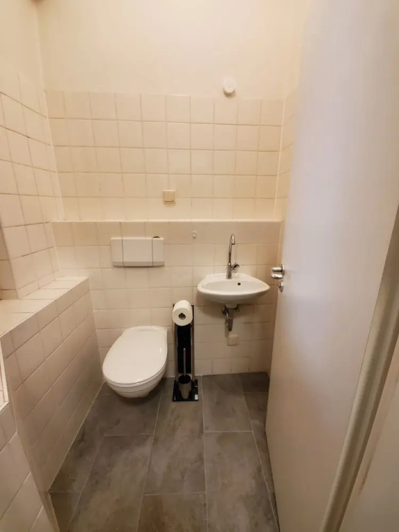 Privatzimmer zu vermieten
