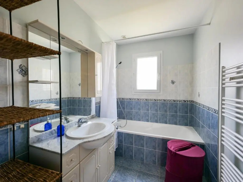 Maison calme proche plage avec jardin et terrasse - FR-1-197-500