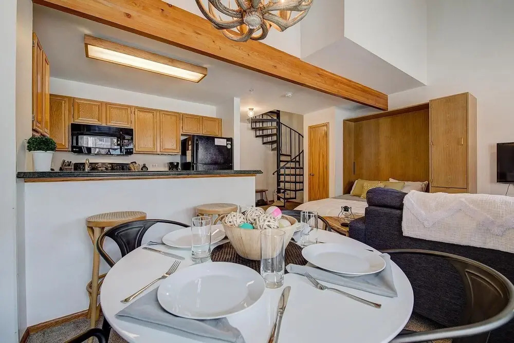 Ski-in Downtown Breckenridge Condo
