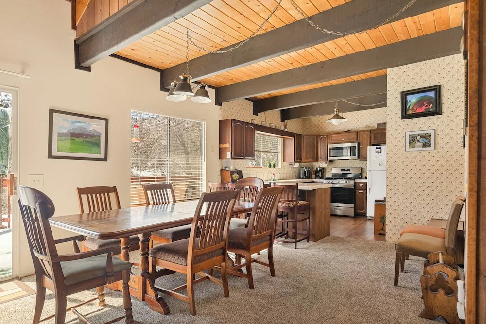Blue Jay Chalet Unit#5