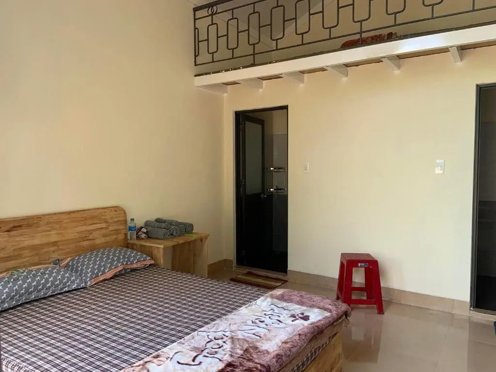 Lake view homestay