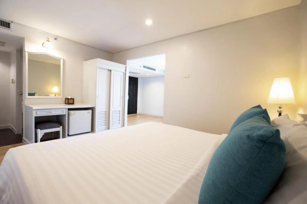 CH Hotel