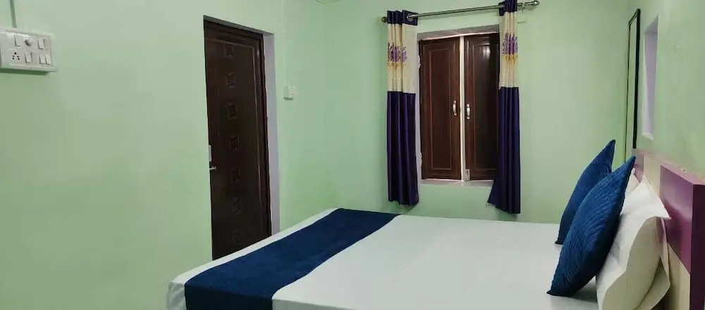 Radha Krishna Home