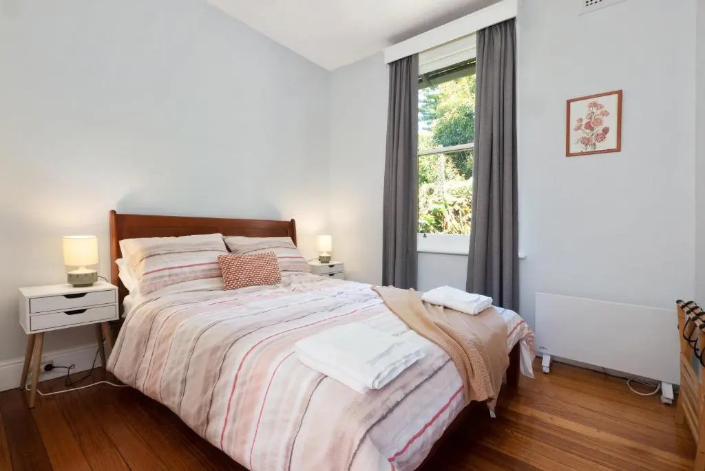 Warwick St Retreat! 3 Bedroom House With Parking