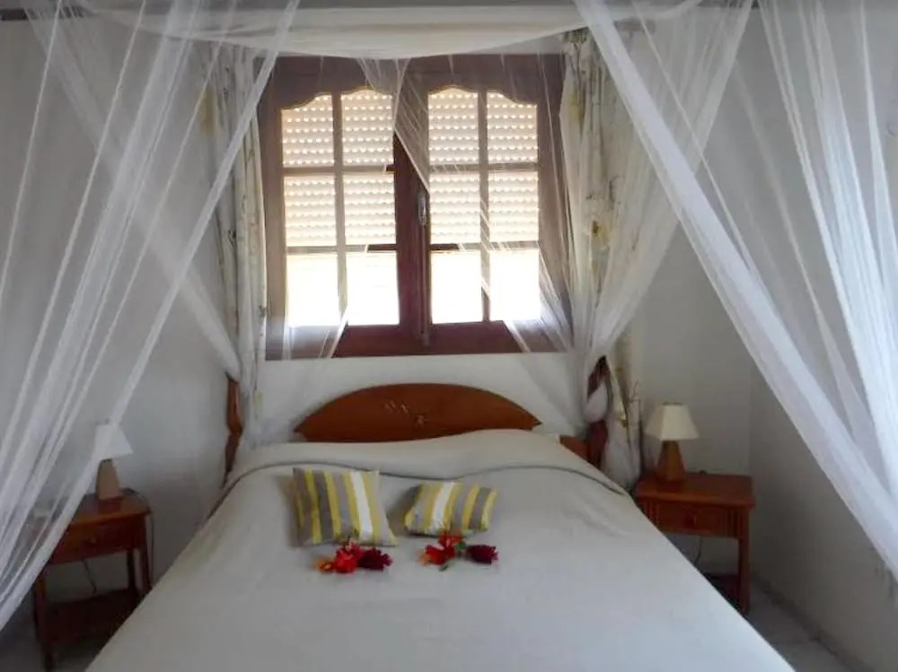 Bungalow with 2 Bedrooms in Bouillante, with Wonderful Sea View, Shared Pool, Enclosed Garden - 70 M From the Beach