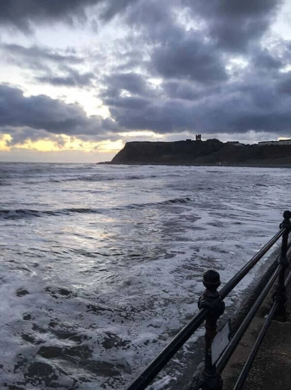 Queen's Cliff