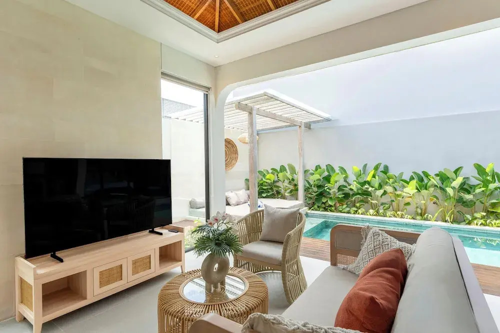 Deneva Villa by Betterplace